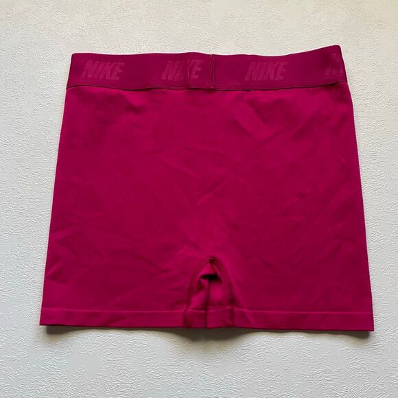 Nike Golf Dri-Fit Compression Shorts Women’s Small Fuchsia Pink Activewear - Picture 2 of 8